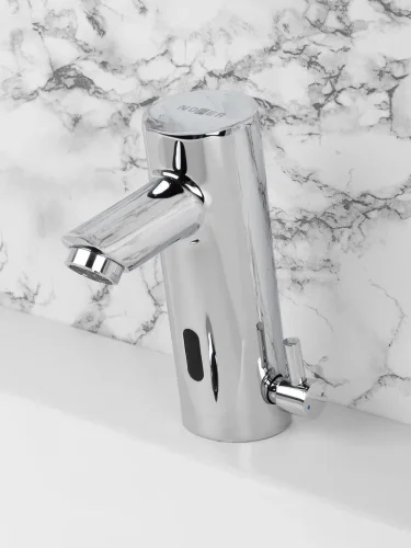 Автоматический смеситель для раковины Nofer 07261M.B