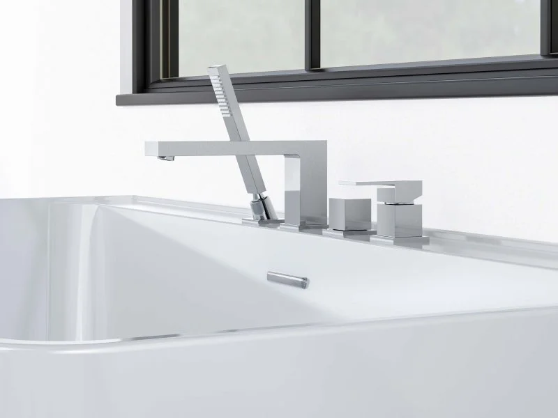 Смеситель на борт ванны на 4 отв. AQUATEK AQ1648CR ЛИБРА