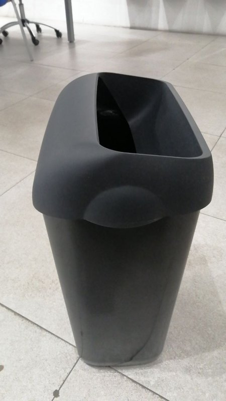Крышка для прямоугольного ведра BLACK 23 л. Nofer 14040.N