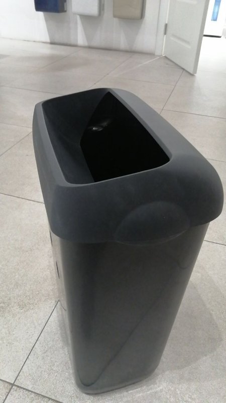 Крышка для прямоугольного ведра BLACK 23 л. Nofer 14040.N